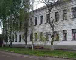 Старое здание школы №3 г. Кирсанова